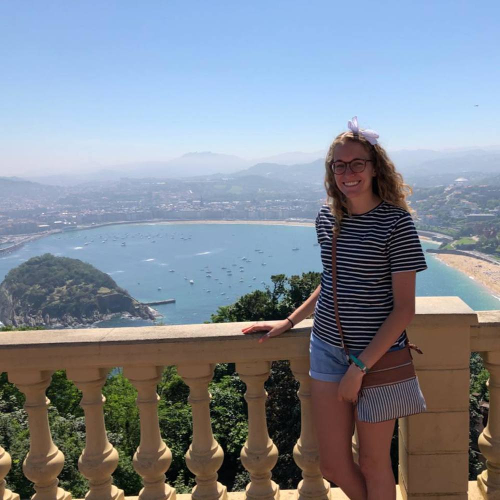 Meet your Posher, Nicole